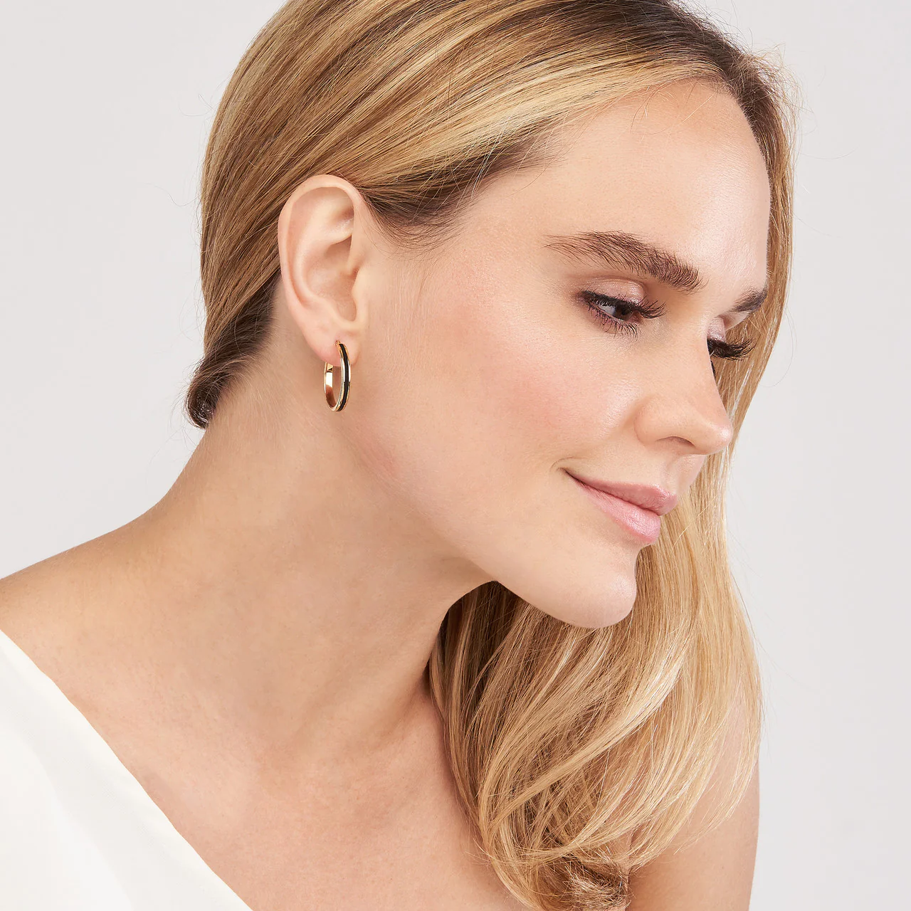 14K Yellow Gold Large Black Enamel Round Hoops - Image 5