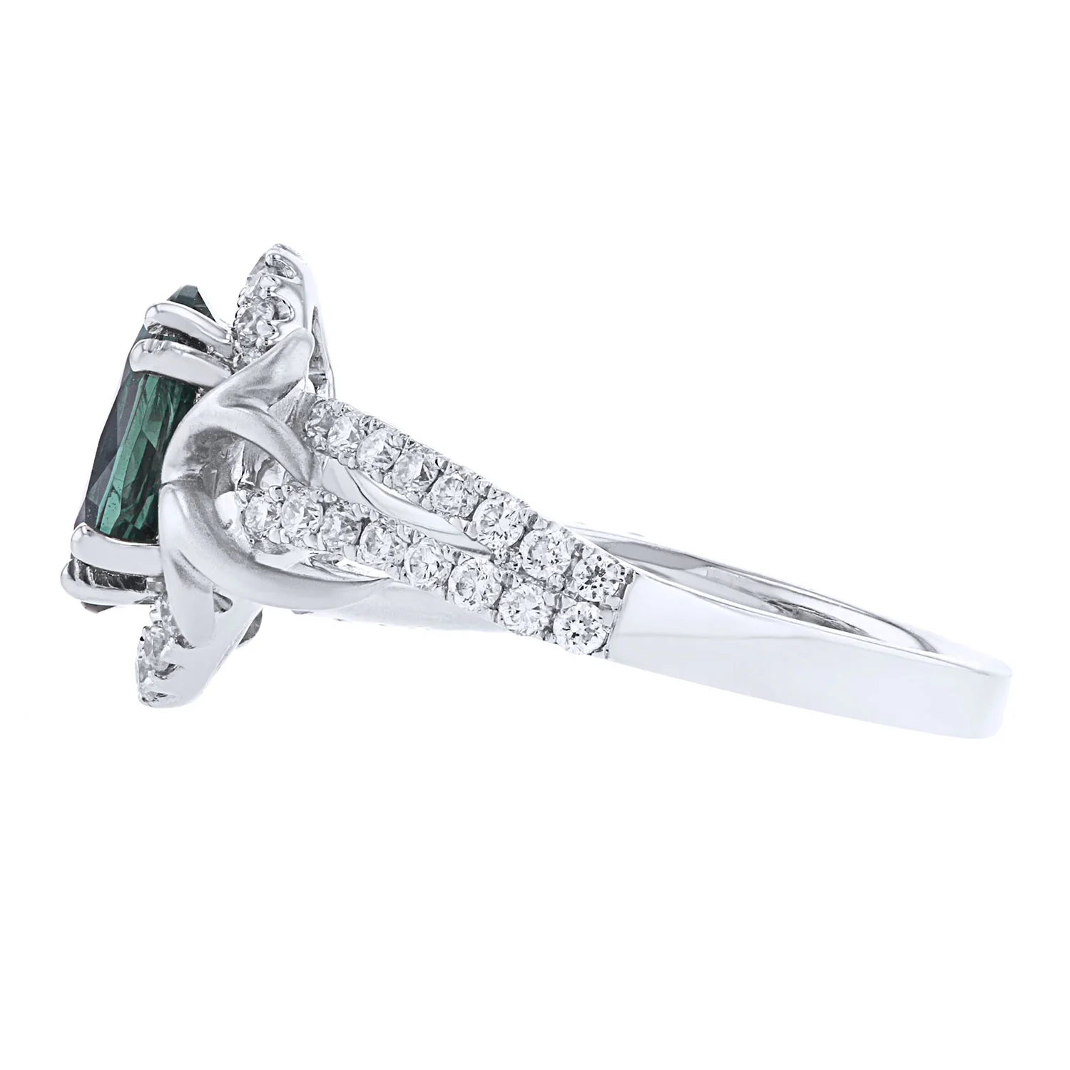 18K 1.55ct Brazilian Alexandrite and 0.43 CTW Diamond Ring - Image 3