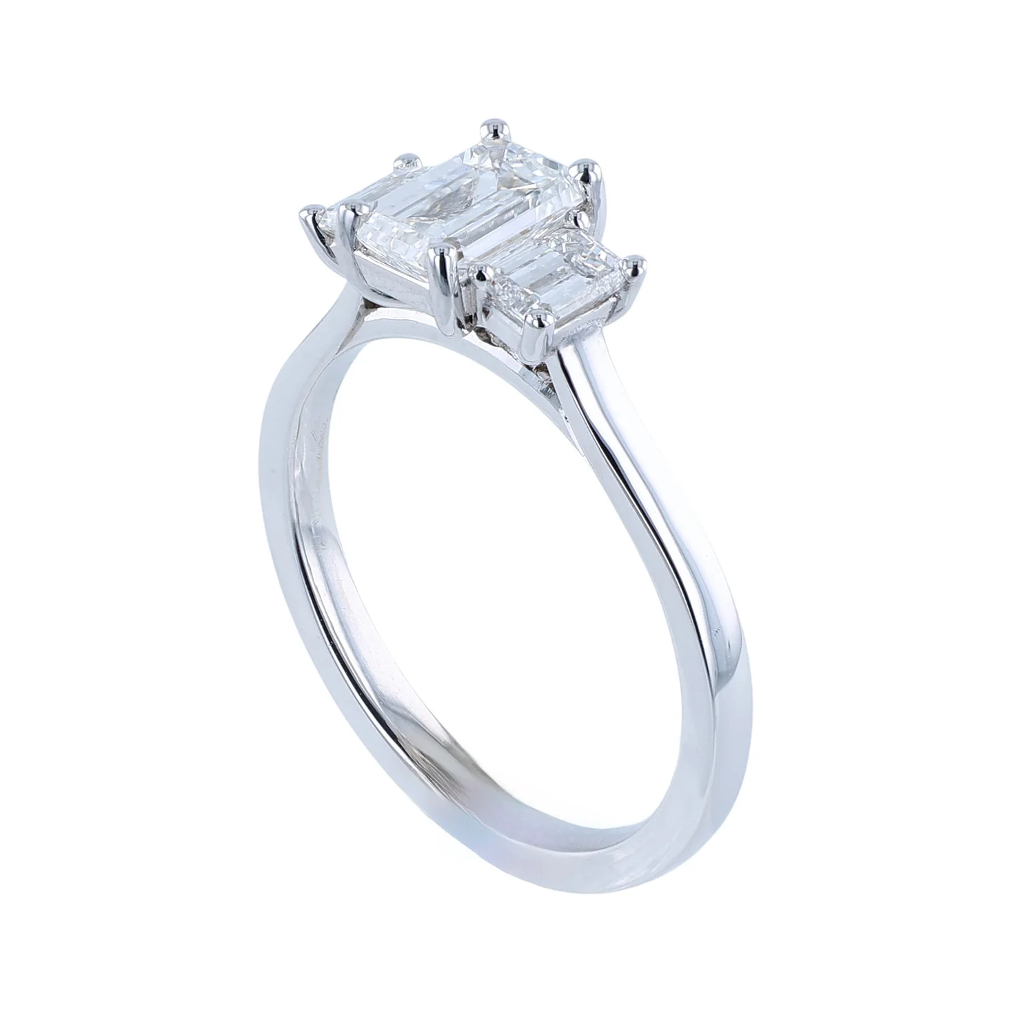 18K Three Emerald Cut Diamond Three-Stone Ring - Image 2