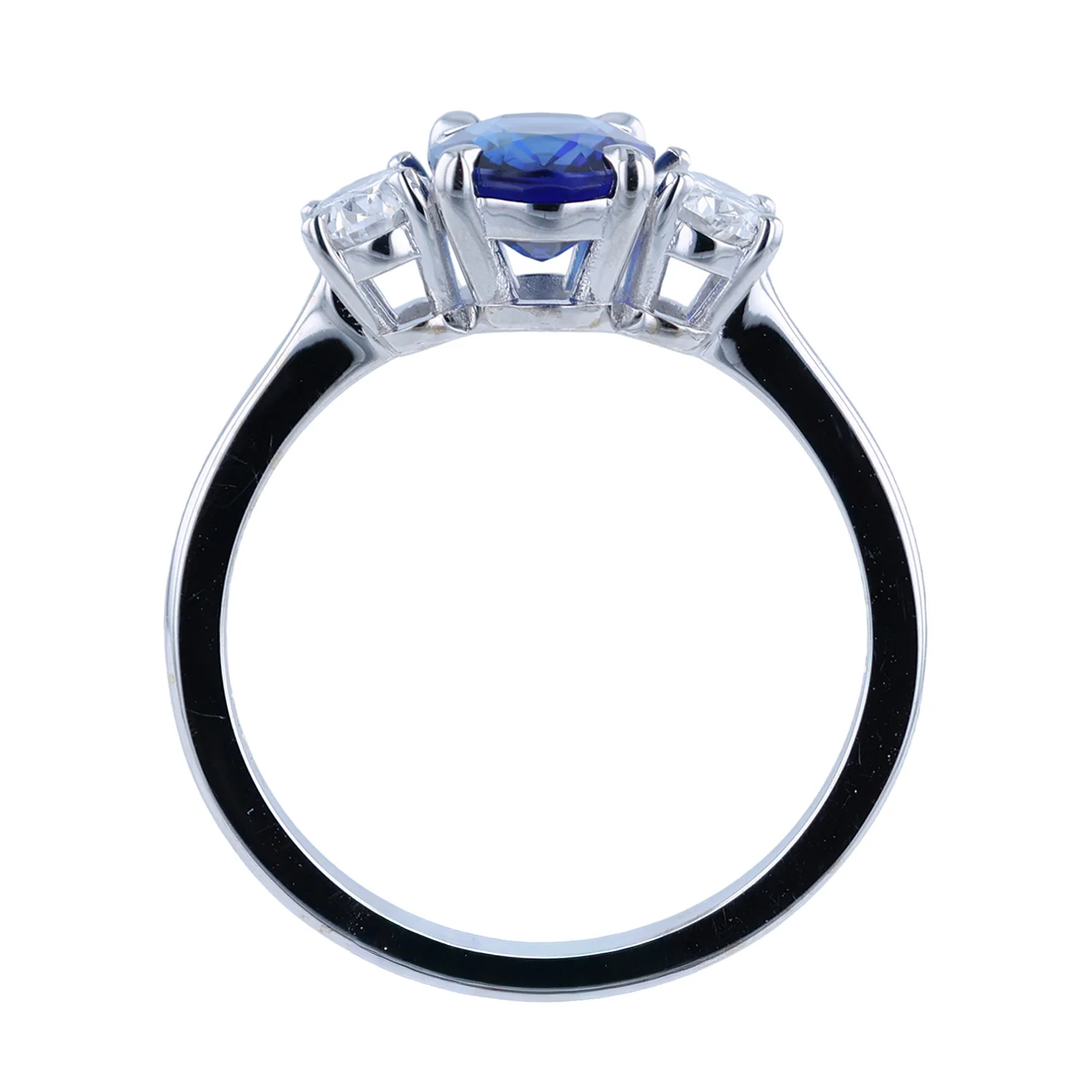 18KW 1.42ct Sapphire and Diamond Three Stone Ring - Image 3