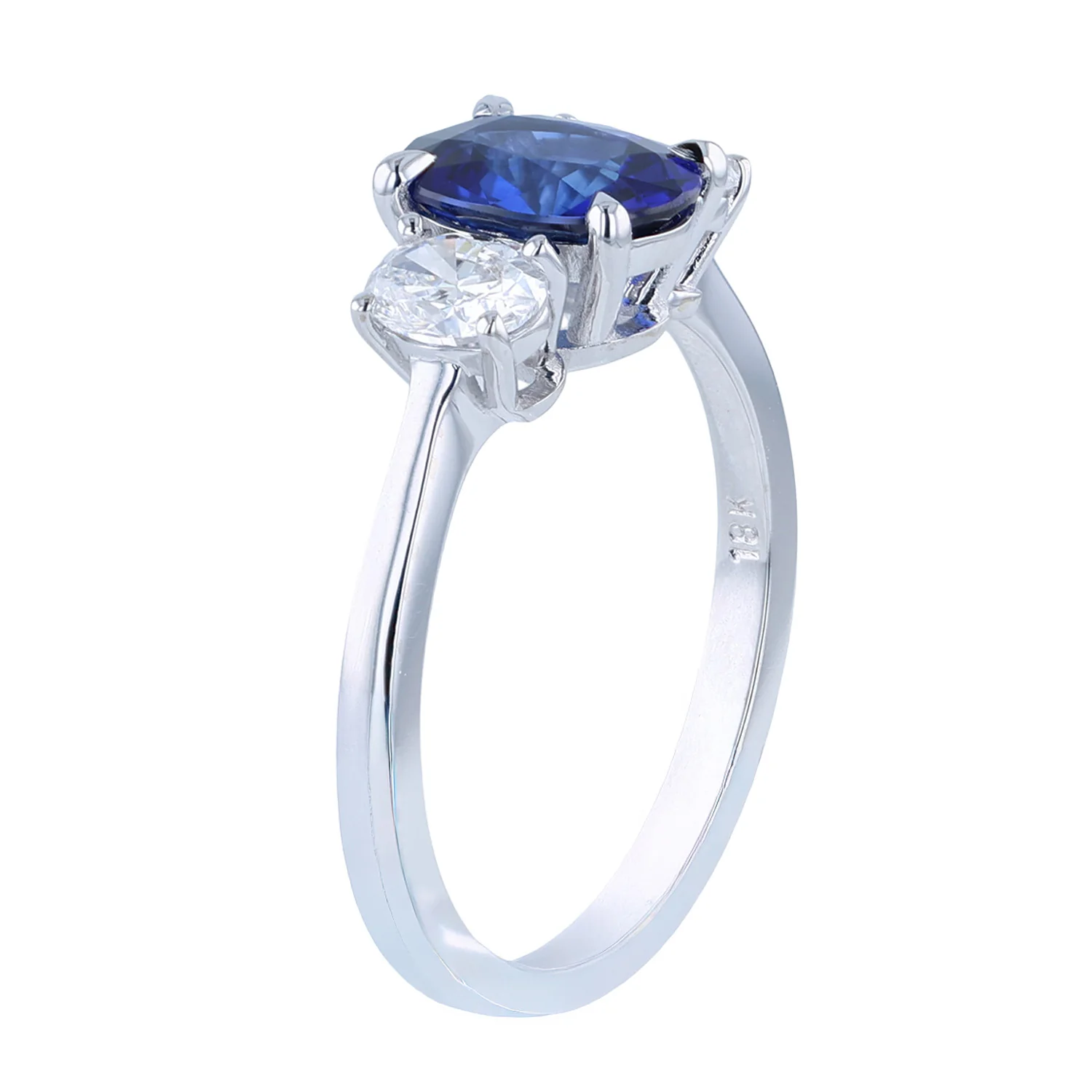 18KW 1.42ct Sapphire and Diamond Three Stone Ring - Image 4