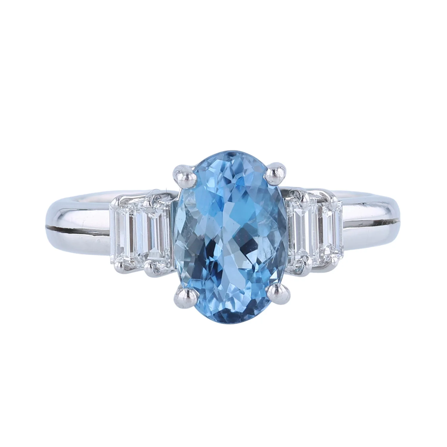 Estate 18K Aquamarine and Diamond Ring