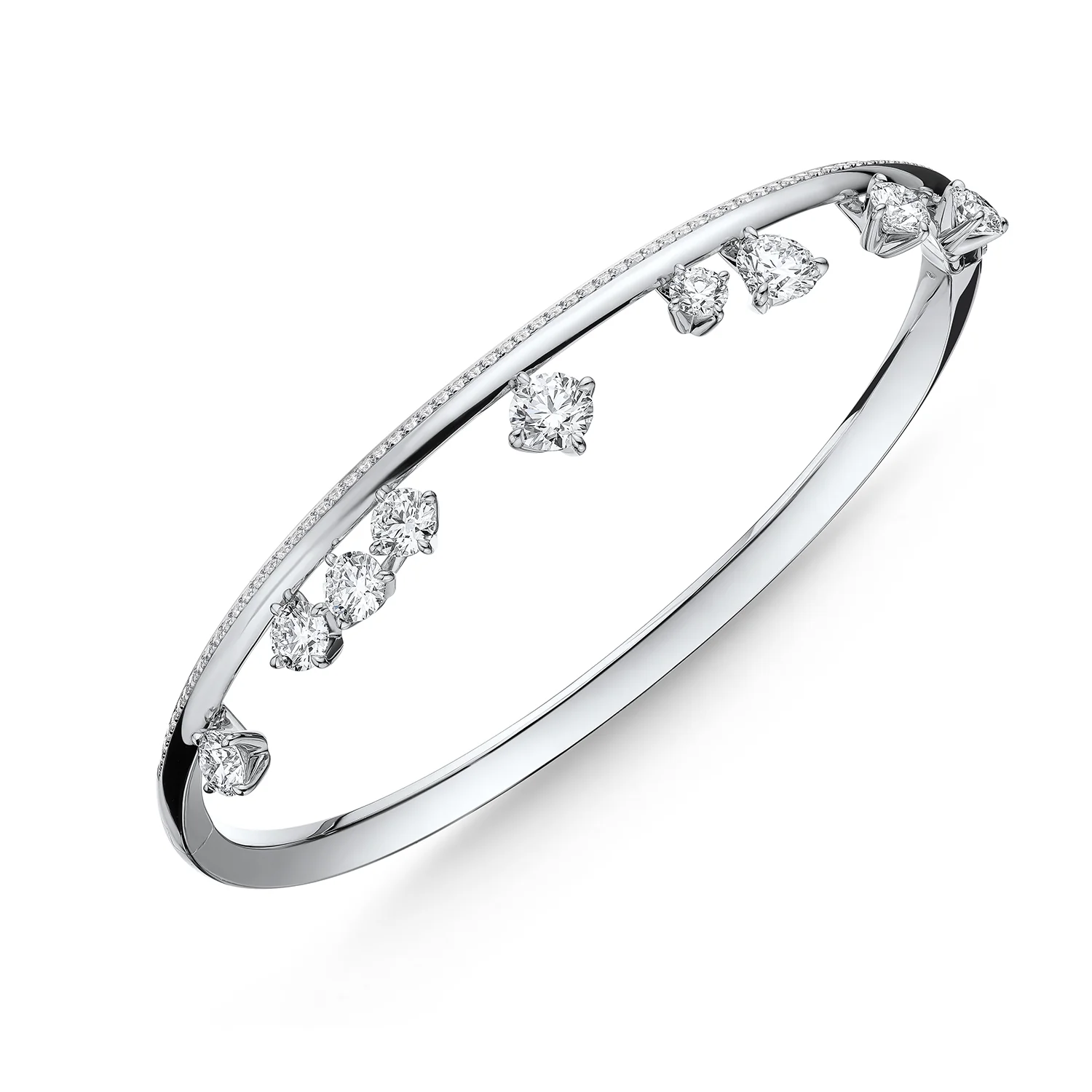 Hearts On Fire 18K Barre Floating Diamond Pavé Bangle - Image 3
