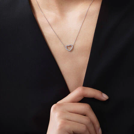 Hearts On Fire 18K Signature Heart Diamond Pendant - Medium - Image 3