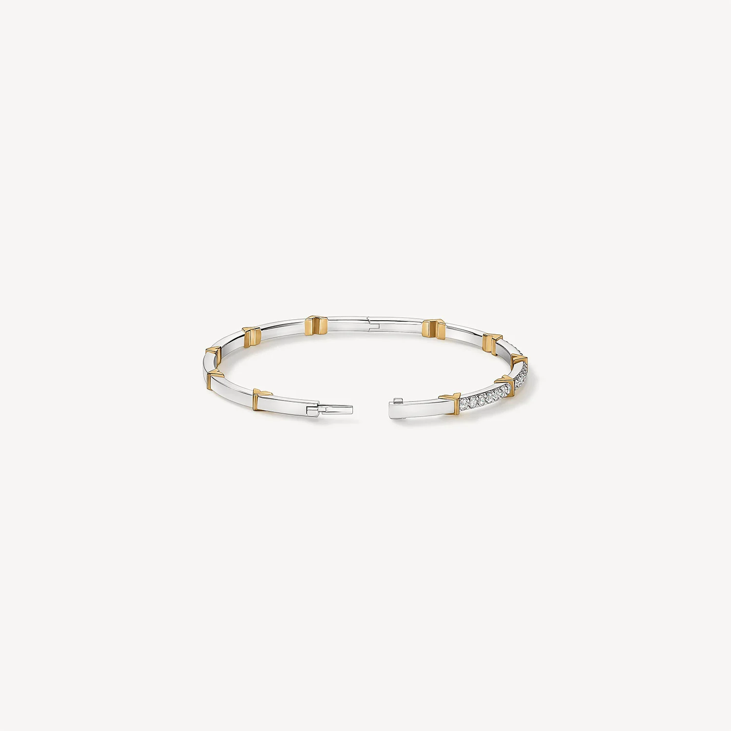 Hearts On Fire 18K Two-Tone Copley Half Pave Diamond Bangle - 0.85ctw - Image 4