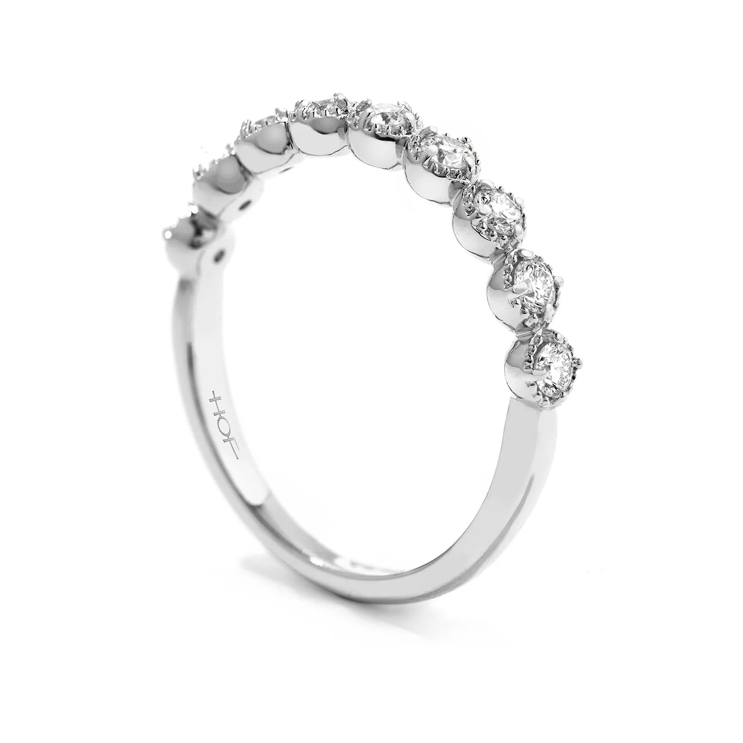 Hearts On Fire 18K Diamond Bar Milgrain Band - Image 2