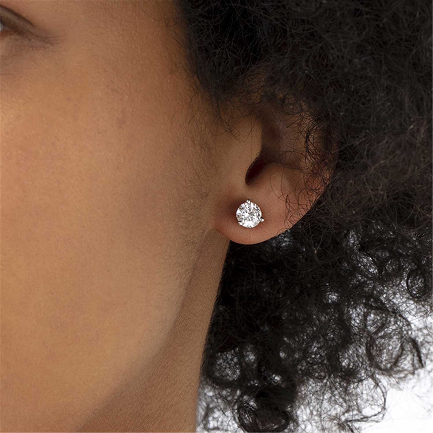 Hearts On Fire 18K 3-Prong Diamond Stud Earrings - 1.49ctw - Image 3