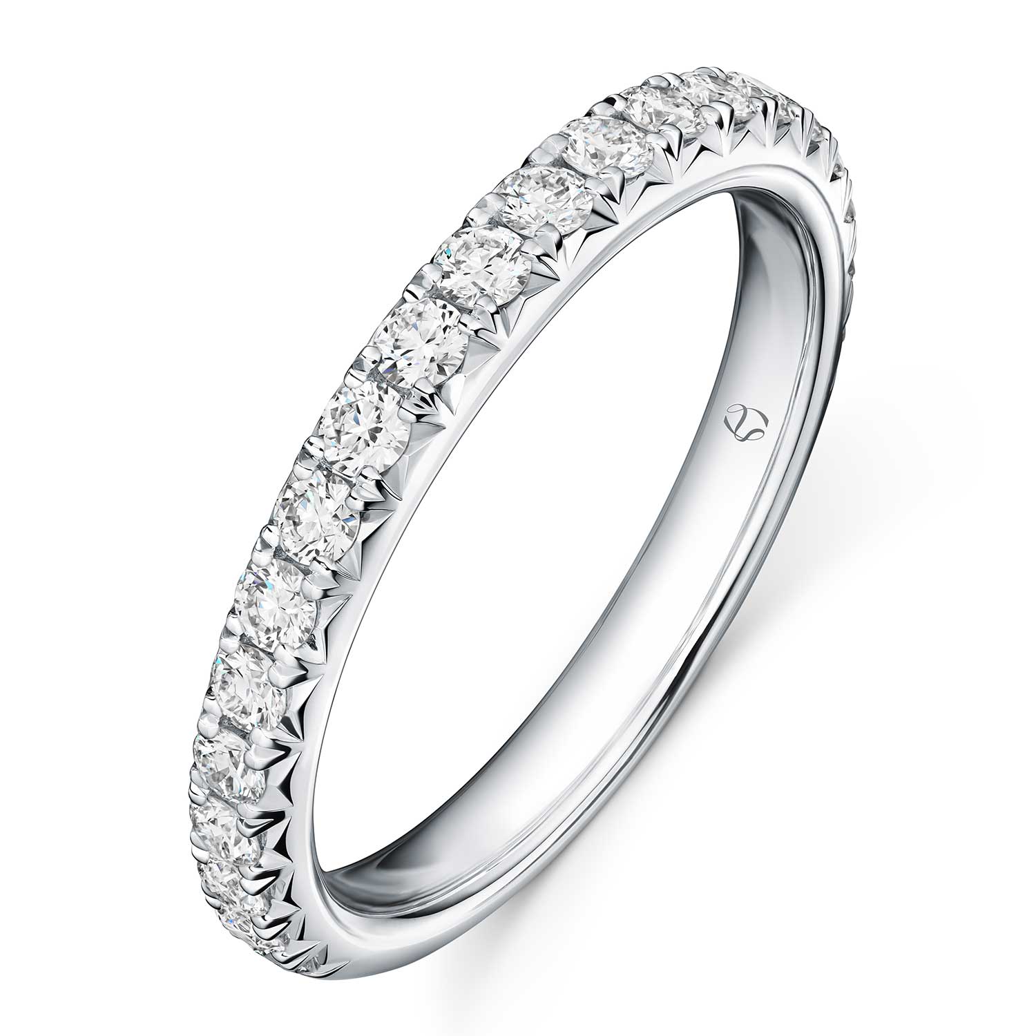 Hearts On Fire Platinum VELA French Diamond Pavé Band - Image 2