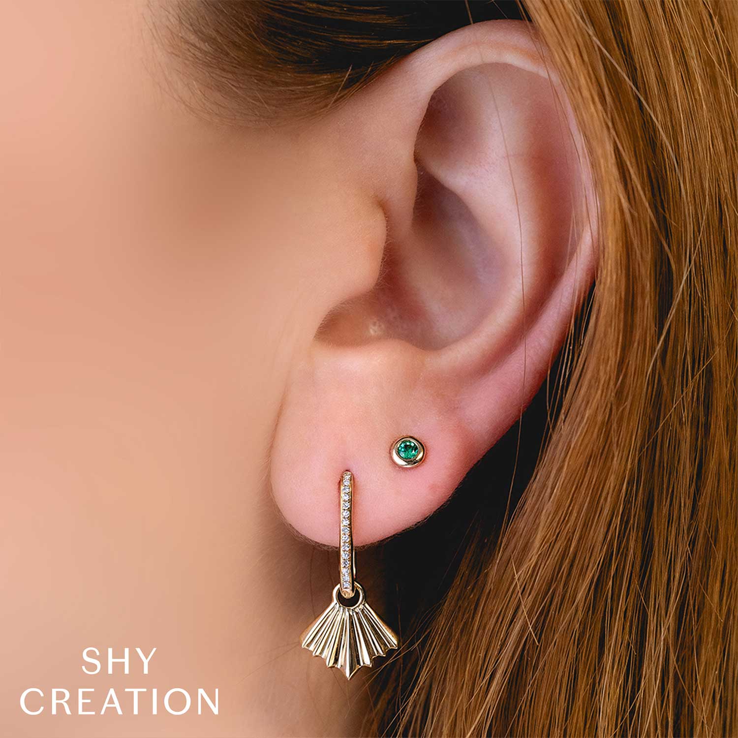 Shy Creation 14K Emerald Bezel Stud Earrings - Image 2