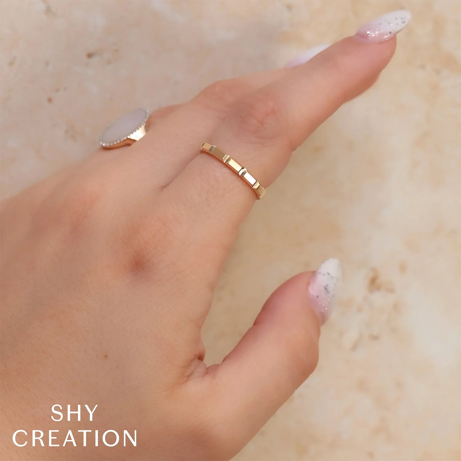 Shy Creation 14K Geo Cut Band - Image 2