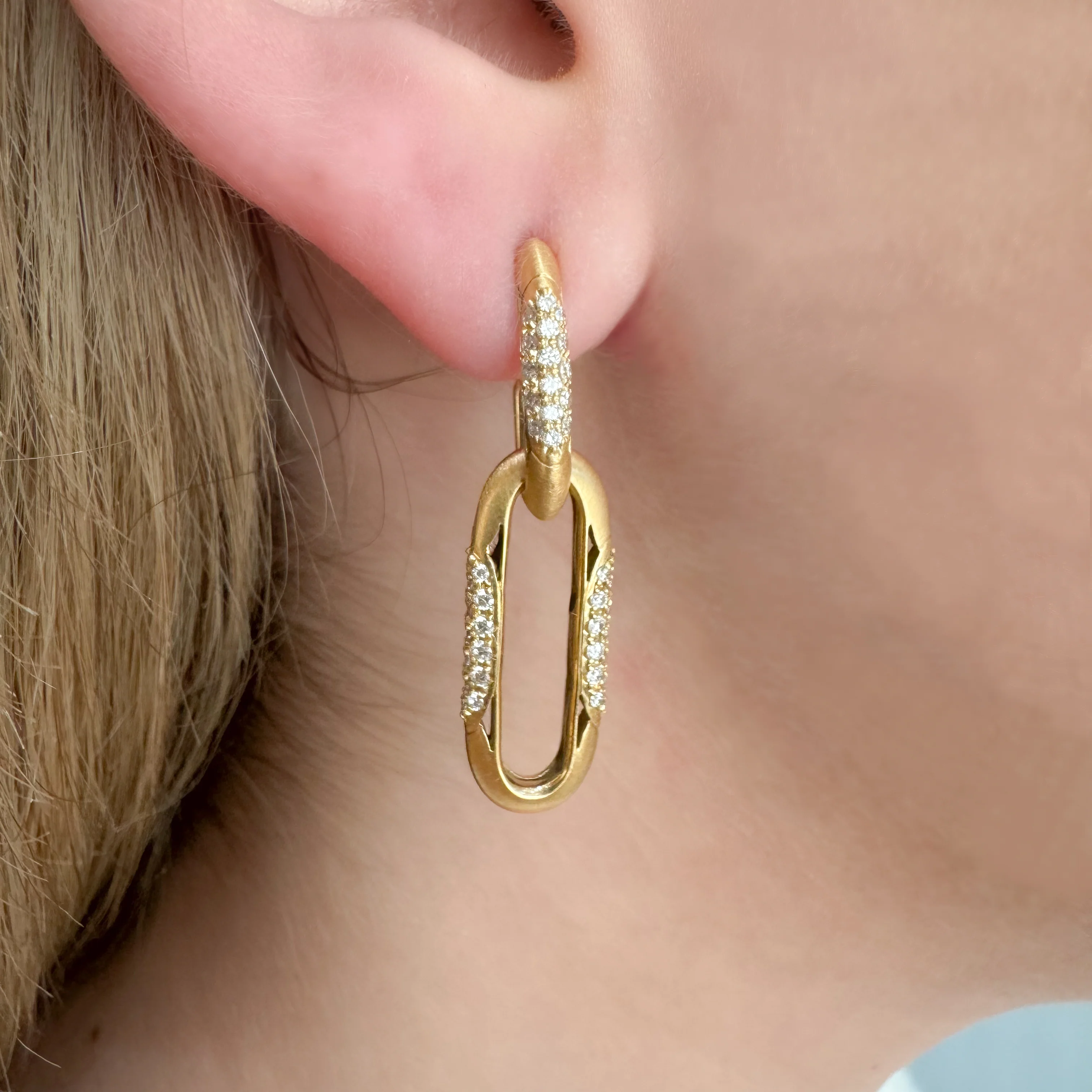 TACORI 18K Crescent Eclipse Double Link Diamond Earrings - Image 2