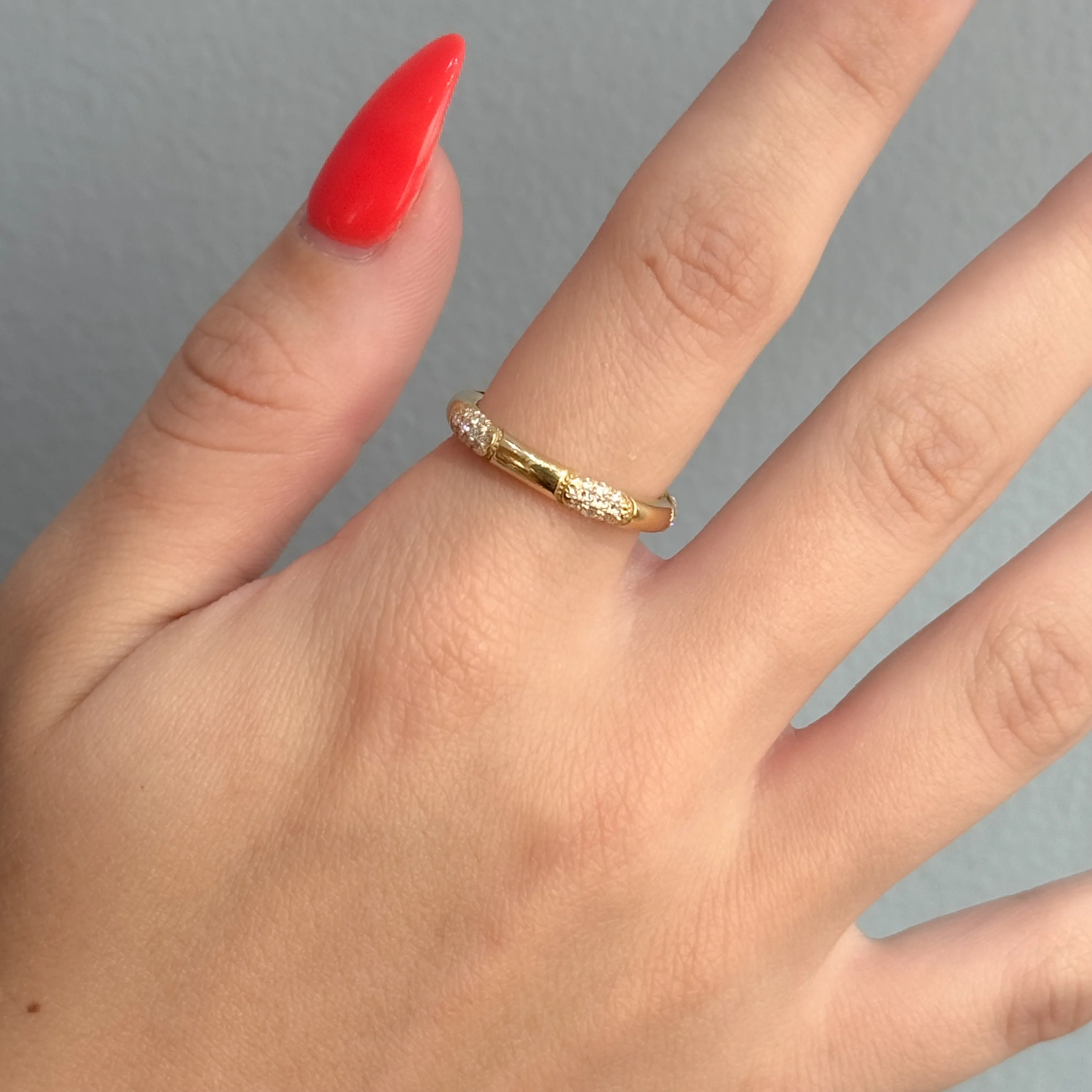 TACORI 18K Crescent Eclipse 360° Foundation Diamond Ring - Image 3